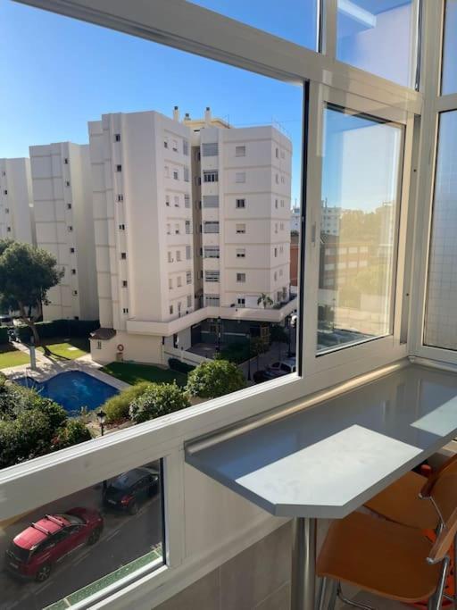 Soleado Y Luminoso Apartamento Fuengirola Luaran gambar
