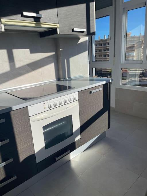 Soleado Y Luminoso Apartamento Fuengirola Luaran gambar