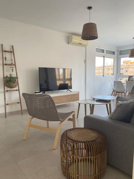 Soleado Y Luminoso Apartamento Fuengirola Luaran gambar