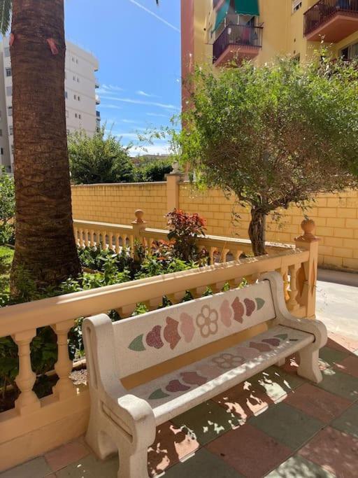 Soleado Y Luminoso Apartamento Fuengirola Luaran gambar