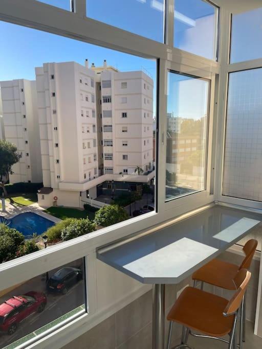 Soleado Y Luminoso Apartamento Fuengirola Luaran gambar